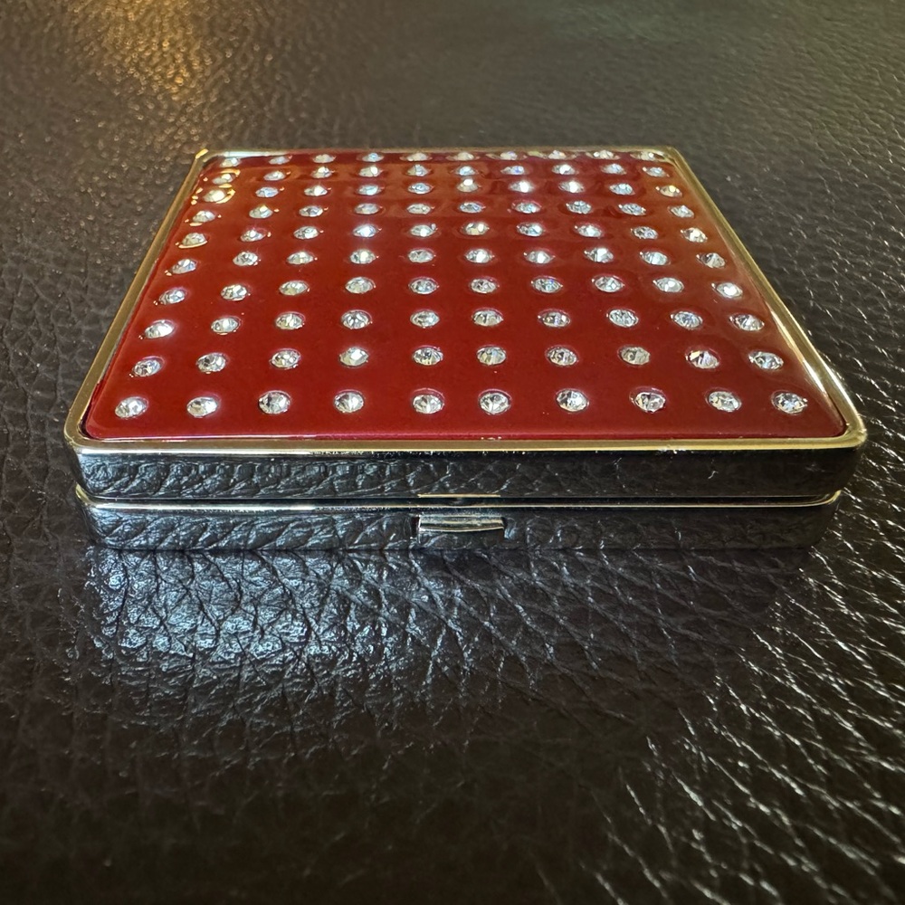 Swarovski Christal red compact mirror with a soft case - Picture 3 of 4